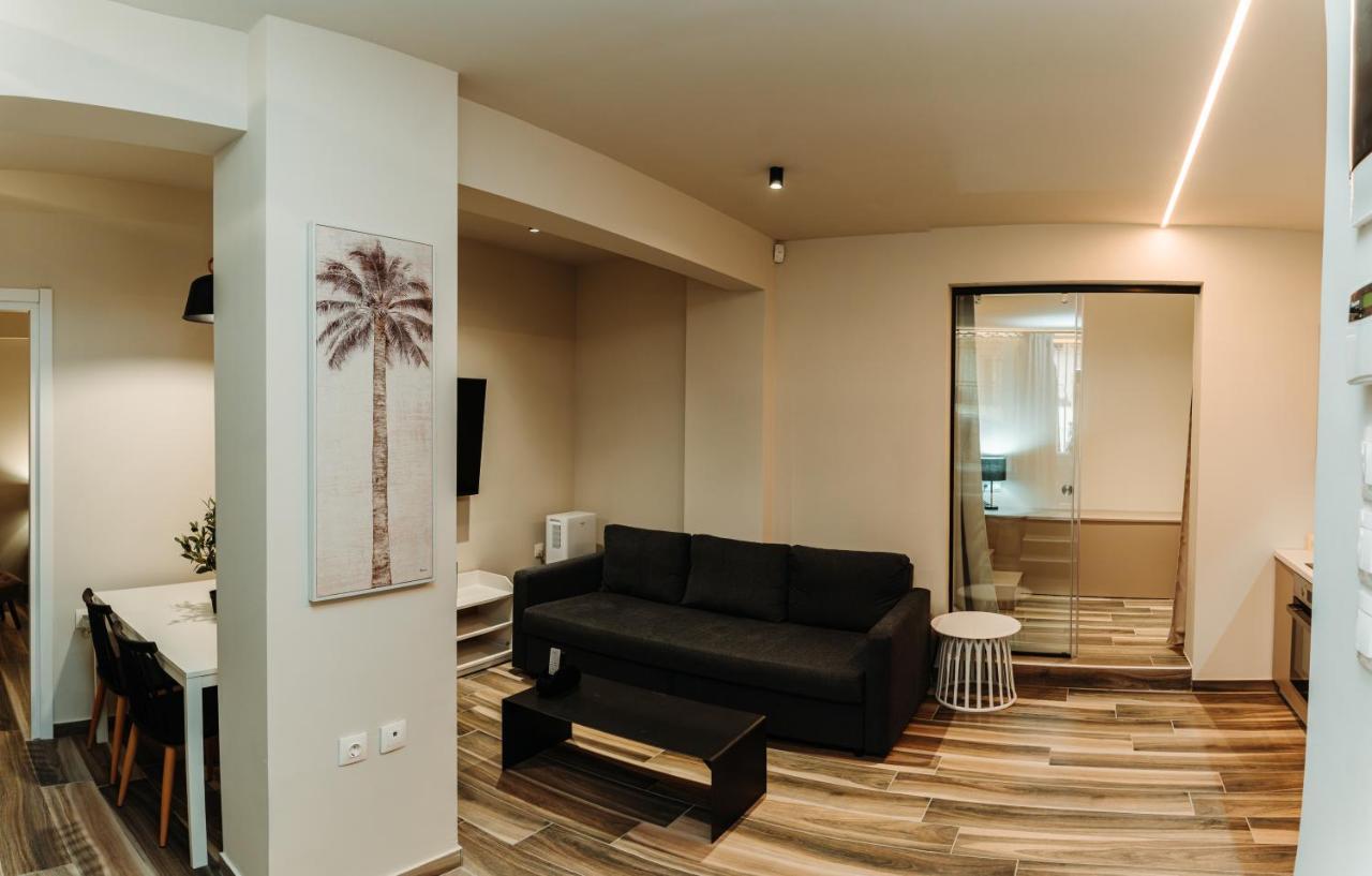Blackhaus Family And Friends Deluxe Apartment Thessaloniki Exterior photo